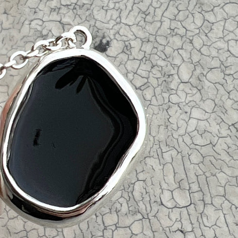 Lulu long necklace